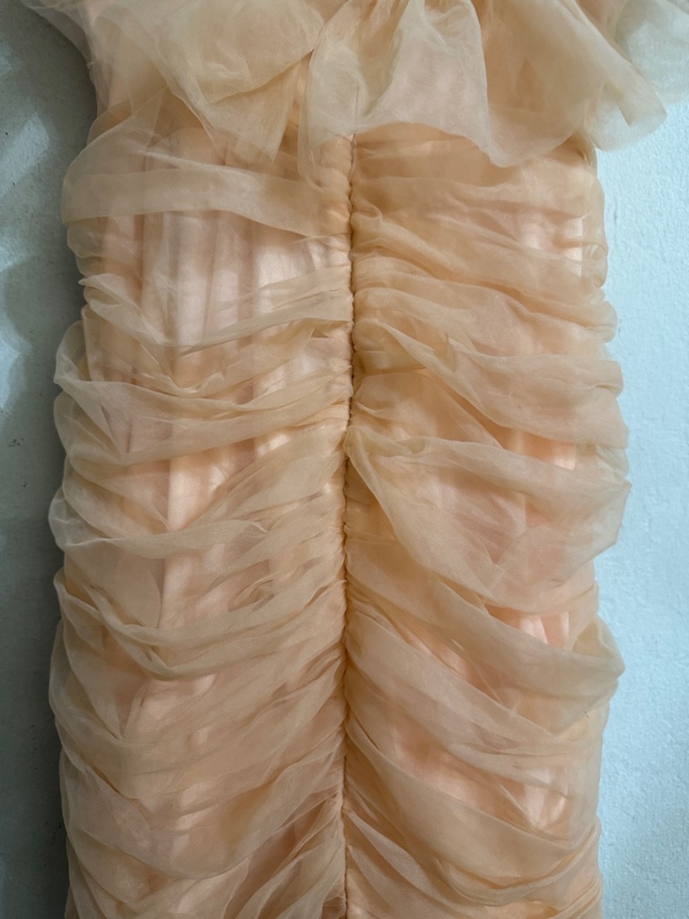 PrettyLittleThing Peach Ruffle Mini Dress Size 6US (10 UK) - Picture 7 of 11